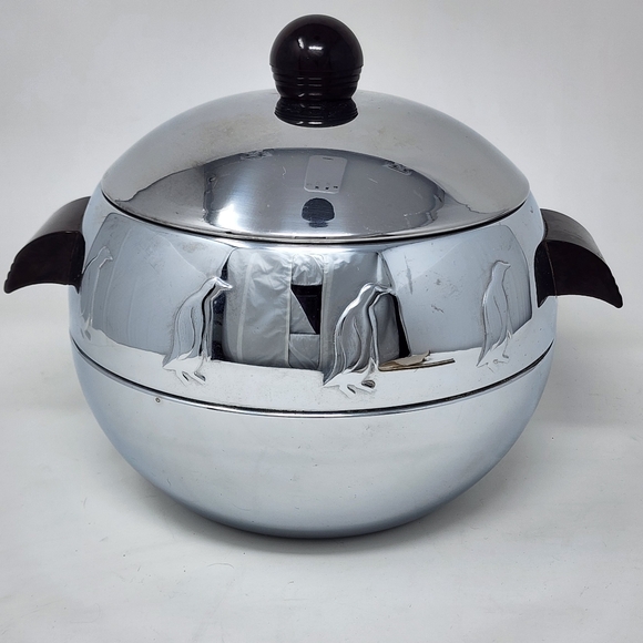 Vintage West Bend Penguin Hot & Cold Server Ice Bucket - Picture 3 of 12